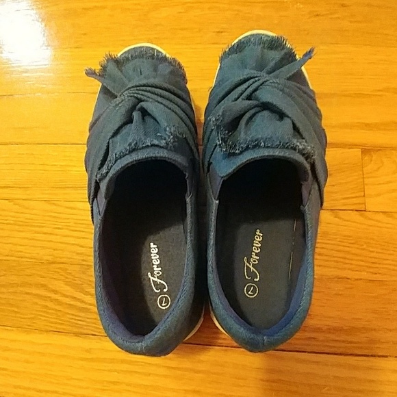 Denim twist shoes - Picture 4 of 8